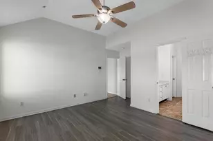 18634 S Wimbledon Dr, Katy, TX 77449 - Photo 13