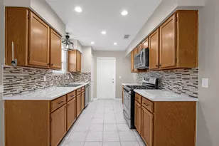 2302 Doverglen Dr, Missouri City, TX 77489 - Photo 5