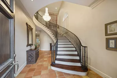 52 Briar Hollow Lane #E, Houston, TX 77027 - Photo 5