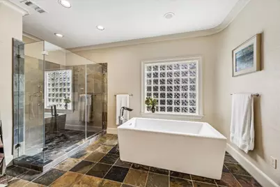 52 Briar Hollow Lane #E, Houston, TX 77027 - Photo 21