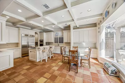 52 Briar Hollow Lane #E, Houston, TX 77027 - Photo 9