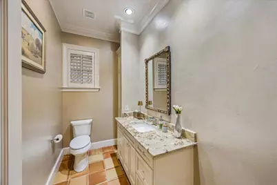 52 Briar Hollow Lane #E, Houston, TX 77027 - Photo 15