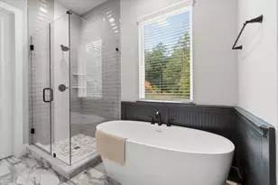 6802 W Bluff Dr, Magnolia, TX 77354 - Photo 19