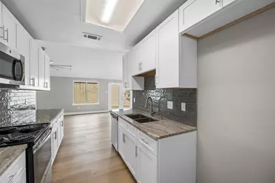 7606 Pepperbrook Drive, Houston, TX 77041 - Photo 13
