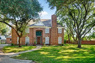 1615 Kelliwood Oaks Dr, Katy, TX 77450 - Photo 1