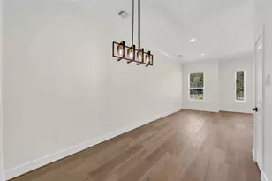 987 Glen Ave, Houston, TX 77088 - Photo 13