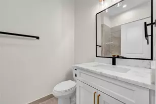 987 Glen Ave, Houston, TX 77088 - Photo 23
