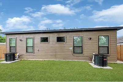 987 Glen Avenue #A/B, Houston, TX 77088 - Photo 29