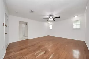 8227 Ivan Reid Dr, Houston, TX 77040 - Photo 31