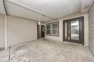 8227 Ivan Reid Dr, Houston, TX 77040 - Photo 37