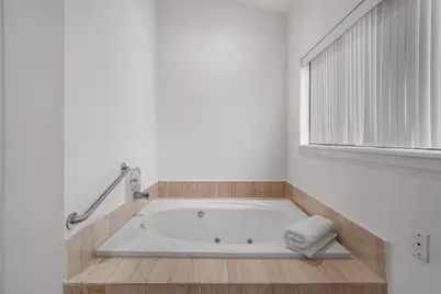 18305 Sandy Cove, Houston, TX 77058 - Photo 25