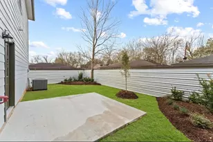 5140 Mallow St, Houston, TX 77033 - Photo 15