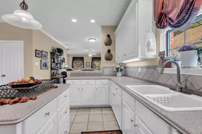 12319 Pebble View Drive, Conroe, TX 77304 - Photo 17