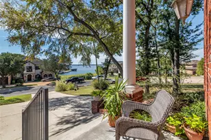 12319 Pebble View Dr, Conroe, TX 77304 - Photo 5