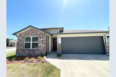 1830 Plantation Place, Baytown, TX 77523 - Photo 1