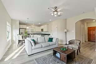 3739 Main Poplar Dr, Houston, TX 77025 - Photo 9