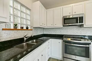3739 Main Poplar Dr, Houston, TX 77025 - Photo 17