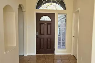 2121 Crimson Lake Ln, League City, TX 77573 - Photo 3