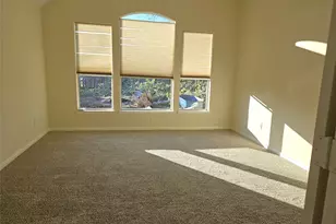 2121 Crimson Lake Ln, League City, TX 77573 - Photo 11