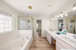 219 Lokai St, Tiki Island, TX 77554 - Photo 21