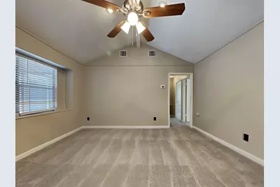17623 Huntersglen Circle, Humble, TX 77396 - Photo 9