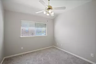 8305 Spinnaker Bay Ln, Pearland, TX 77584 - Photo 17