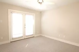 3031 Buttercup St, Houston, TX 77063 - Photo 3