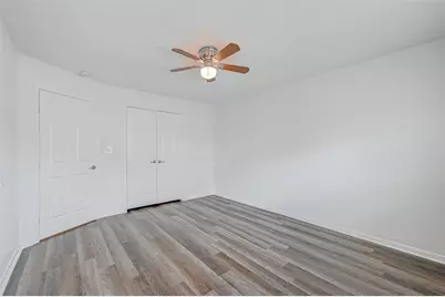 10810 Willowisp Drive, Houston, TX 77035 - Photo 27
