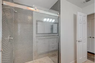10810 Willowisp Drive, Houston, TX 77035 - Photo 37