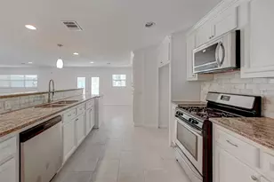 10810 Willowisp Dr, Houston, TX 77035 - Photo 21