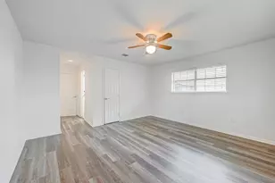 10810 Willowisp Dr, Houston, TX 77035 - Photo 33