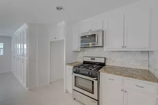 10810 Willowisp Dr, Houston, TX 77035 - Photo 19