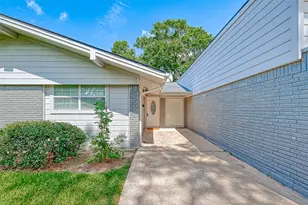 10810 Willowisp Dr, Houston, TX 77035 - Photo 7