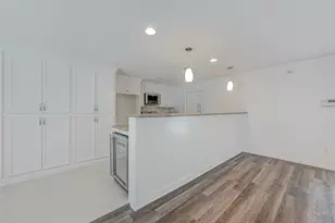 10810 Willowisp Dr, Houston, TX 77035 - Photo 15