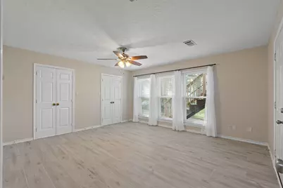 120 Harbour Town Drive, Conroe, TX 77356 - Photo 37