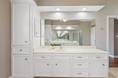 120 Harbour Town Drive, Conroe, TX 77356 - Photo 25