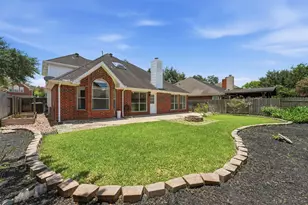 7419 Timber Ridge Trail, Sugar Land, TX 77479 - Photo 17