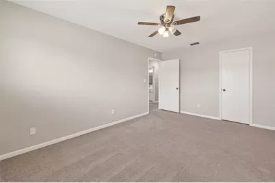 10738 Briar Forest Drive, Houston, TX 77042 - Photo 37