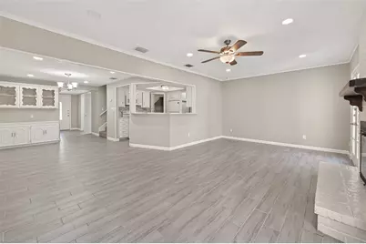 10738 Briar Forest Drive, Houston, TX 77042 - Photo 13