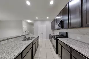 210 Pequin Rd, Crosby, TX 77532 - Photo 5