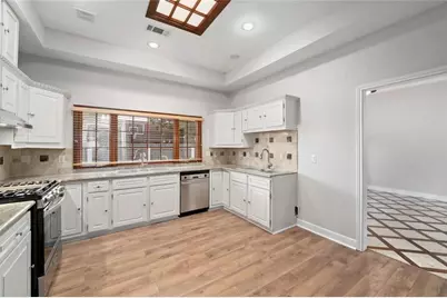 6303 Lugary Drive, Houston, TX 77036 - Photo 7