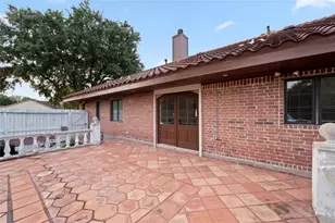 6303 Lugary Dr, Houston, TX 77036 - Photo 15