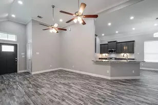 607 Rain Cloud Dr, Baytown, TX 77523 - Photo 11