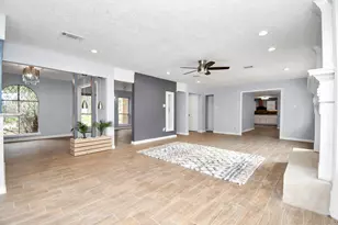 17903 Nanes Dr, Houston, TX 77090 - Photo 17