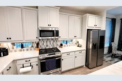 937 Newport Creek Drive, Katy, TX 77493 - Photo 9