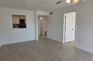 10075 Westpark Dr, Houston, TX 77042 - Photo 7