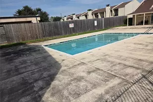 10075 Westpark Dr, Houston, TX 77042 - Photo 25