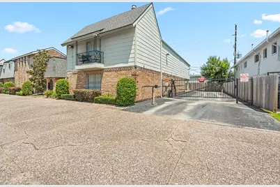 5514 Beverlyhill Street #2, Houston, TX 77056 - Photo 33