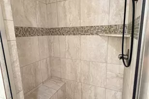 8002 Brandon St, Houston, TX 77051 - Photo 15