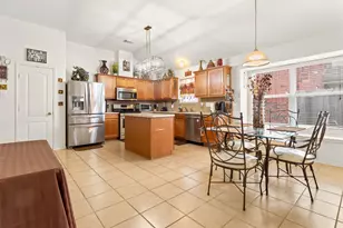 2606 Cypress Springs Dr, Pearland, TX 77584 - Photo 19